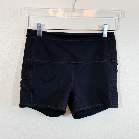 lululemon athletica Pants - Lululemon black training shorts 3” ruched